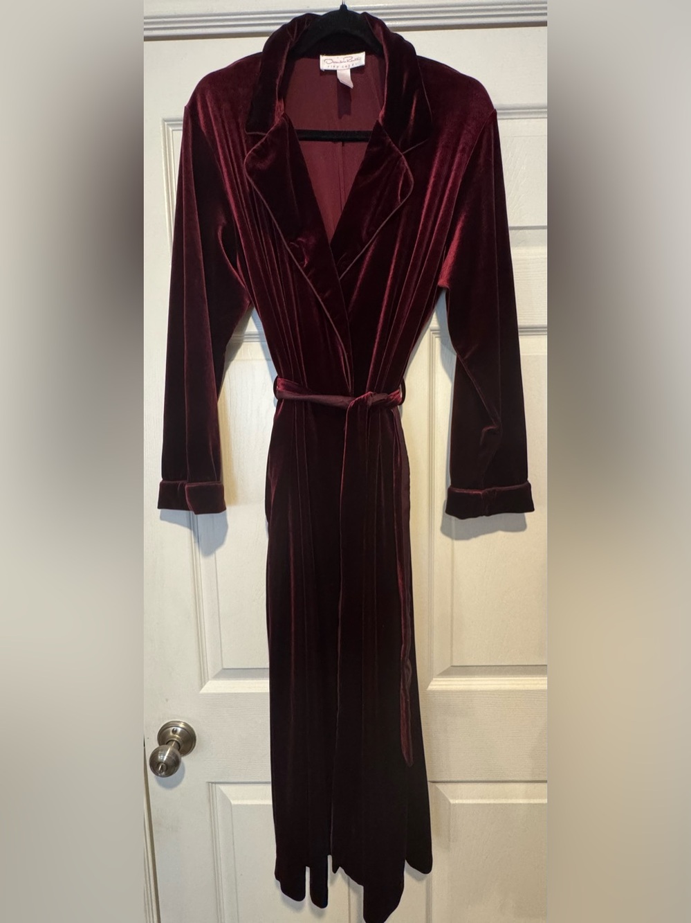 Oscar de la Renta Pink Label Sleepwear Velvet Wrap Robe Burgundy M